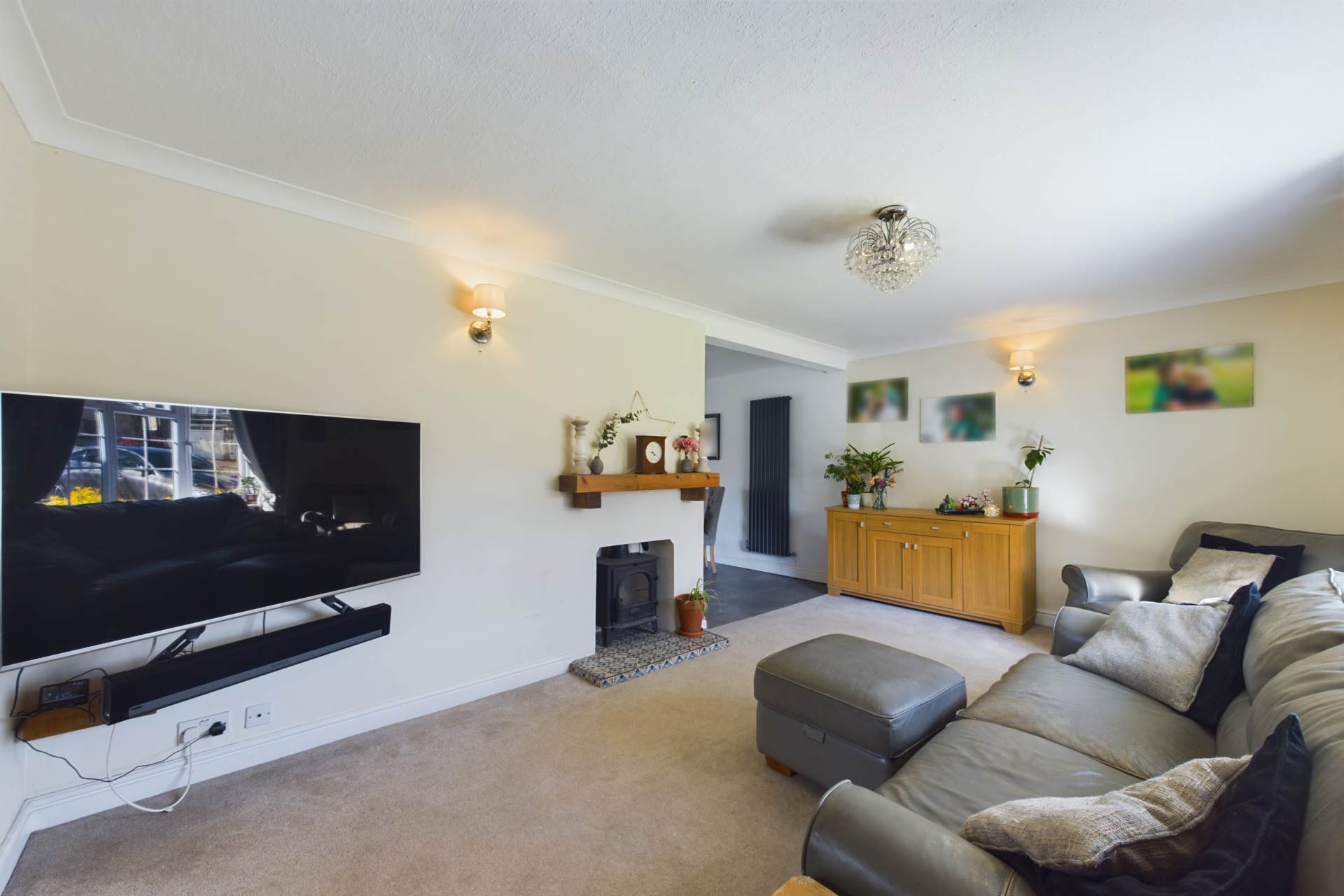 Greenacres, Leverstock Green, Image 24