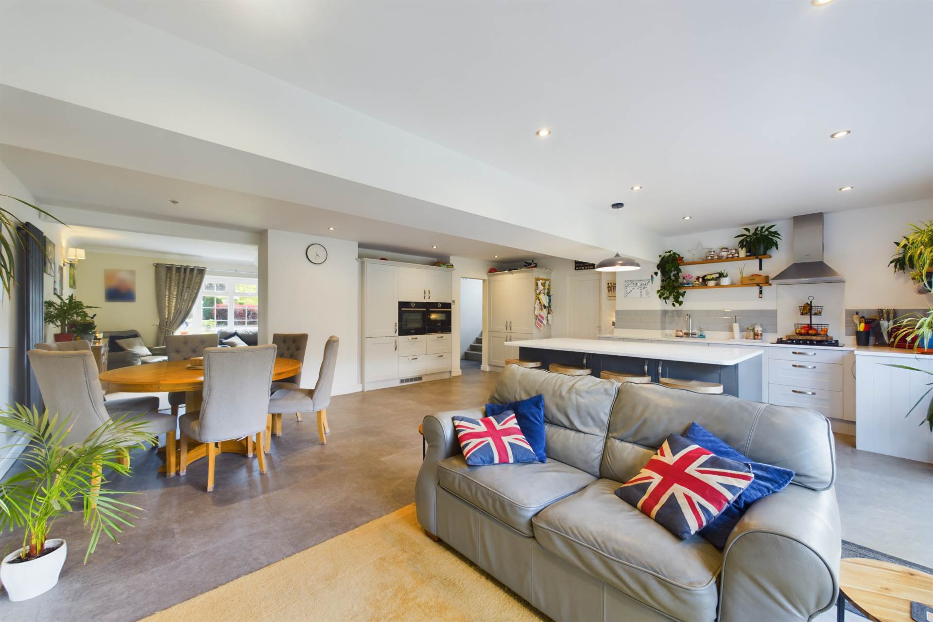 Greenacres, Leverstock Green, Image 9