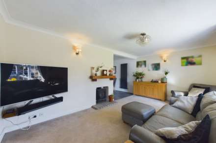 Greenacres, Leverstock Green, Image 24