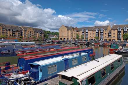 Stephenson Wharf, Hemel Hempstead, Unfurnished, Available Now; 6 Month Initial Let, Image 18