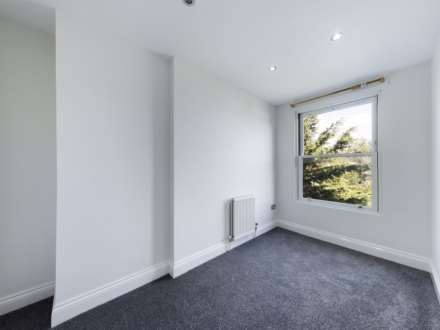 St Johns Road, Boxmoor, Unfurnished, Available From 17/01/2024, Image 8