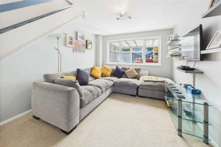 Berkeley Square, Hemel Hempstead, Image 2