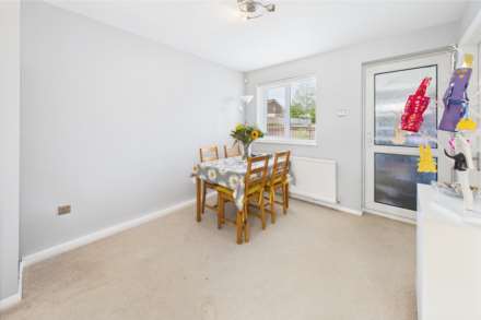 Berkeley Square, Hemel Hempstead, Image 3