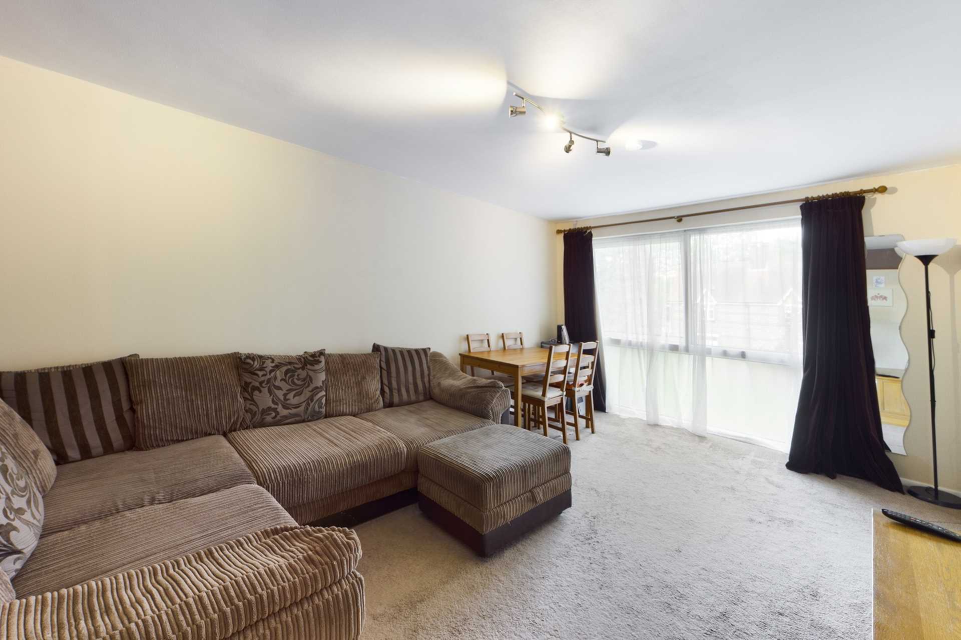 Property For Sale Datchet Close, Hemel Hempstead David Doyle (ID 18585)