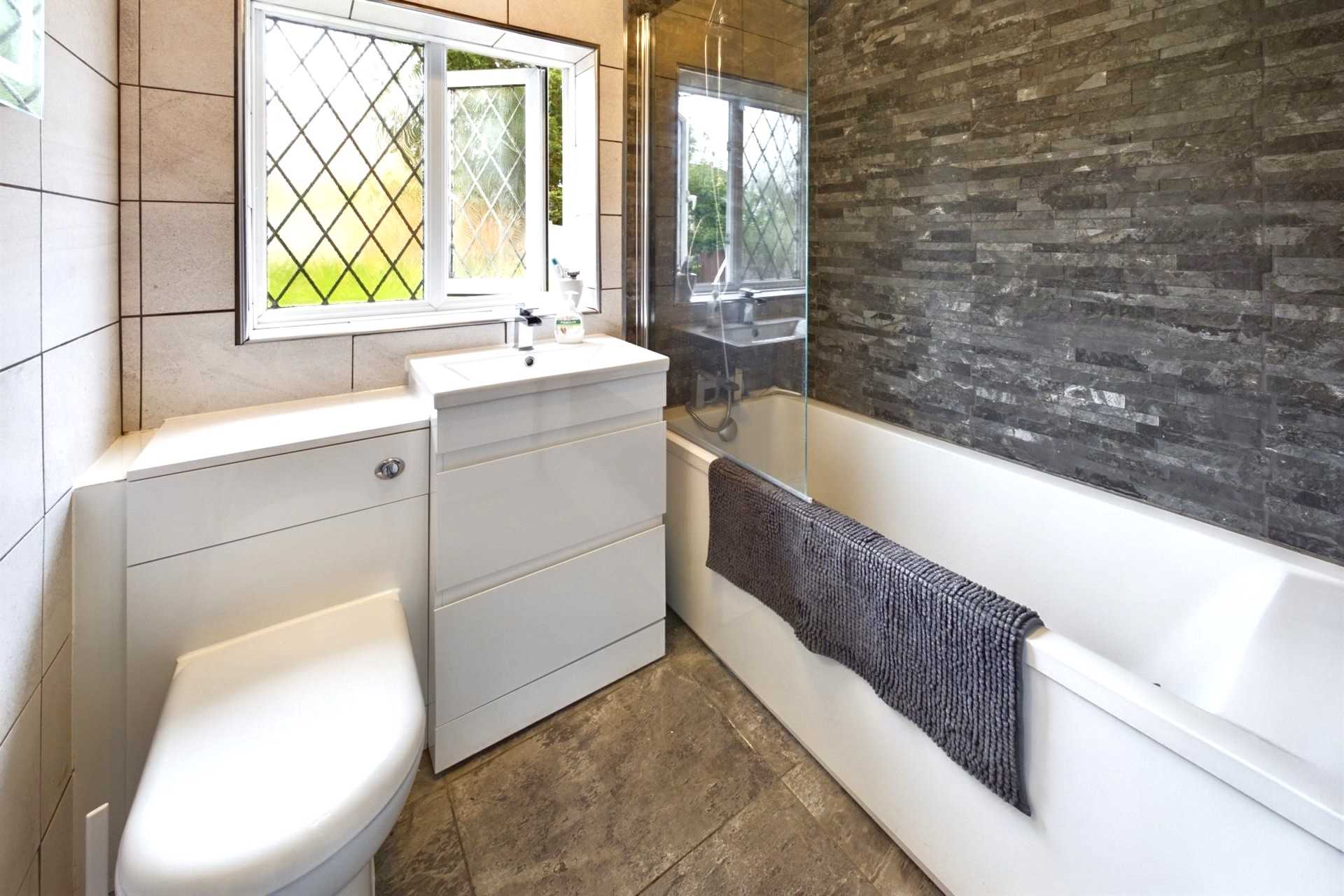 Beechfield Road, Boxmoor, Image 4