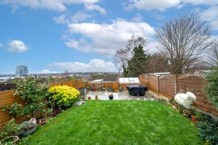 WROXHAM AVENUE, Hemel Hempstead, Image 2