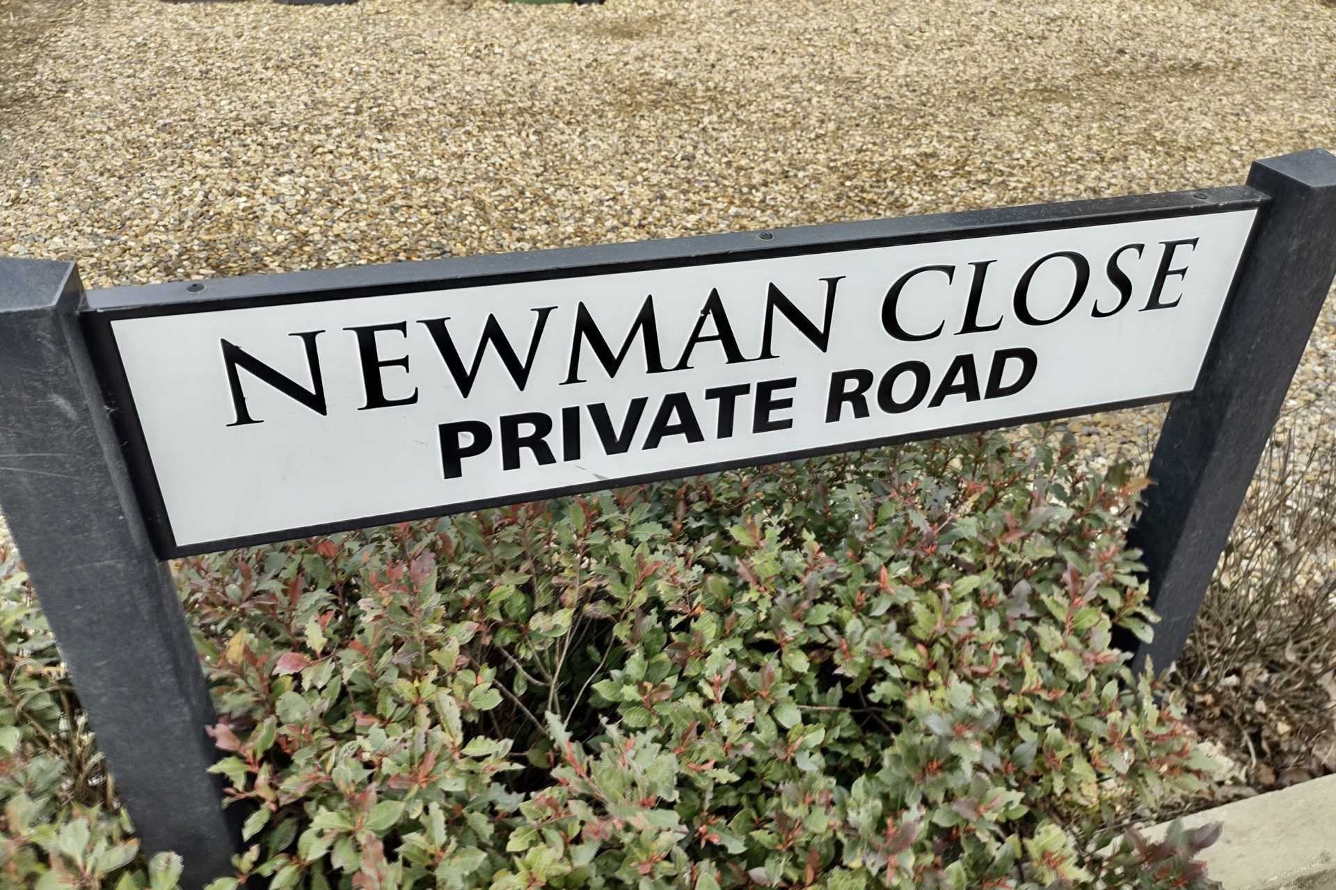 Newman Close, Bovingdon, Image 27