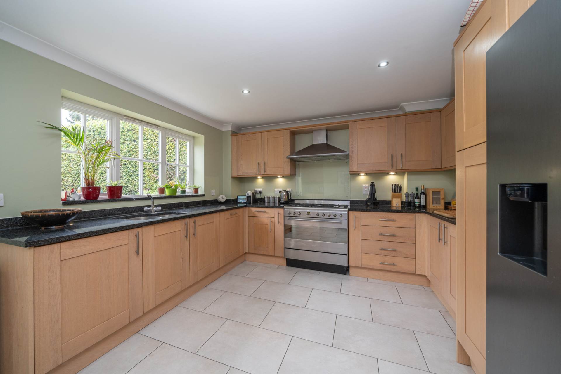 Bedmond Road, Leverstock Green, Image 6