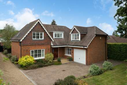 Property For Sale Bedmond Road, Leverstock Green, Hemel Hempstead