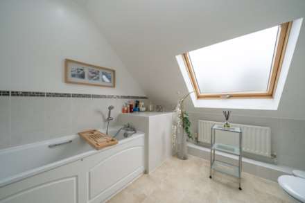 Bedmond Road, Leverstock Green, Image 19
