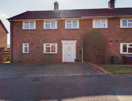 3 Bedroom House, White Hill, Chaulden, Unfurnished, Available Now