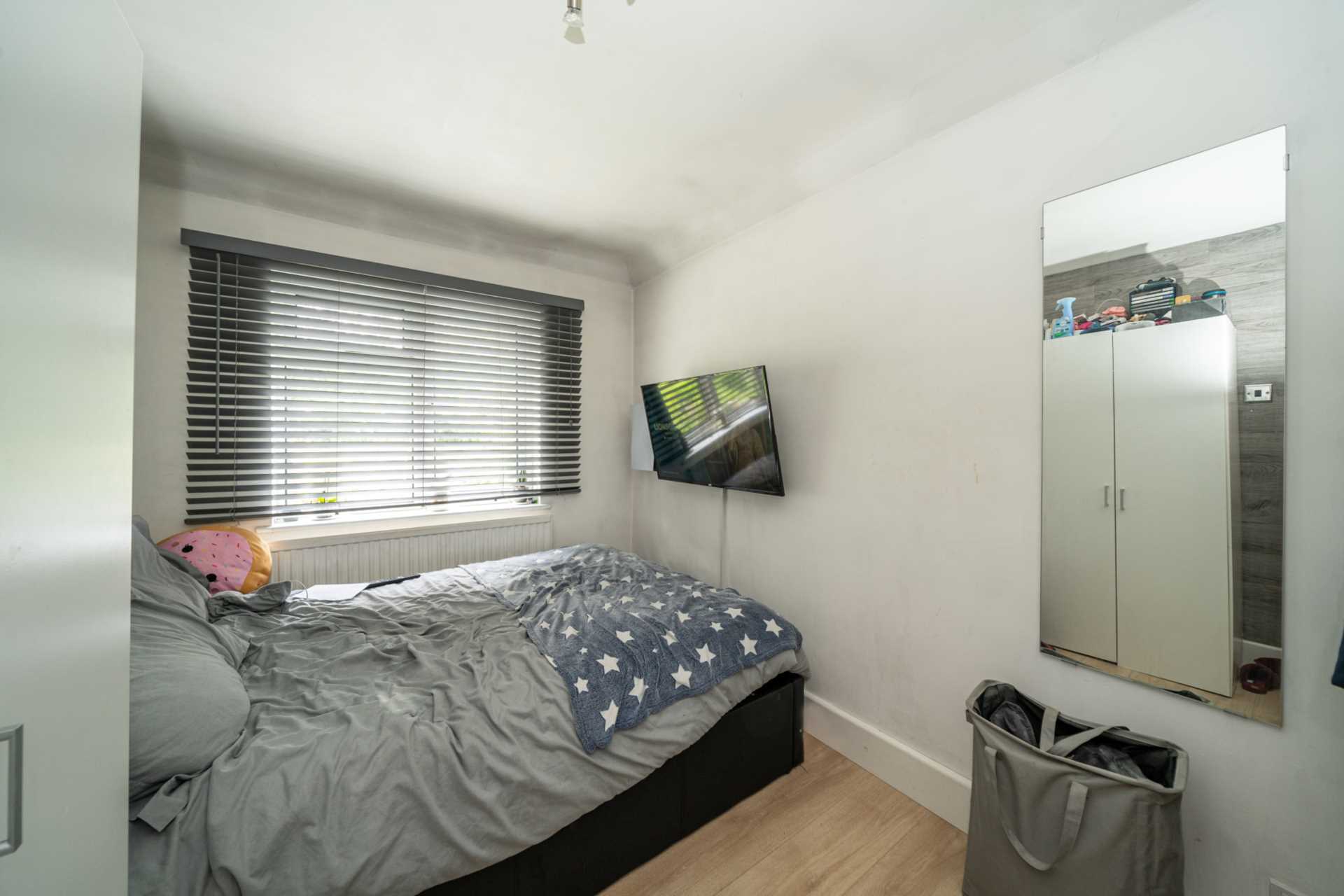 Grosvenor Terrace, Boxmoor, Image 18