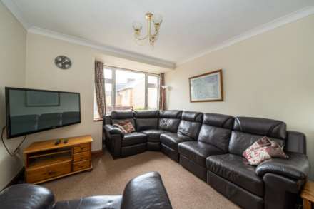 Grosvenor Terrace, Boxmoor, Image 2