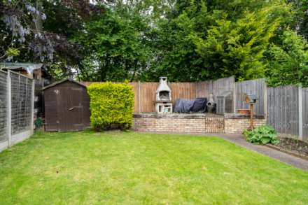 Grosvenor Terrace, Boxmoor, Image 21