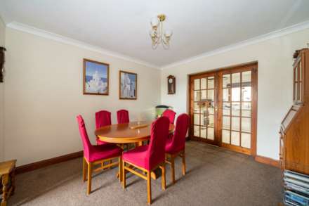 Grosvenor Terrace, Boxmoor, Image 3