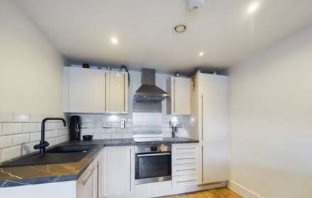 Dickinson House, Hemel Hempstead, Unfurnished, Available From 01/06/23, Image 4