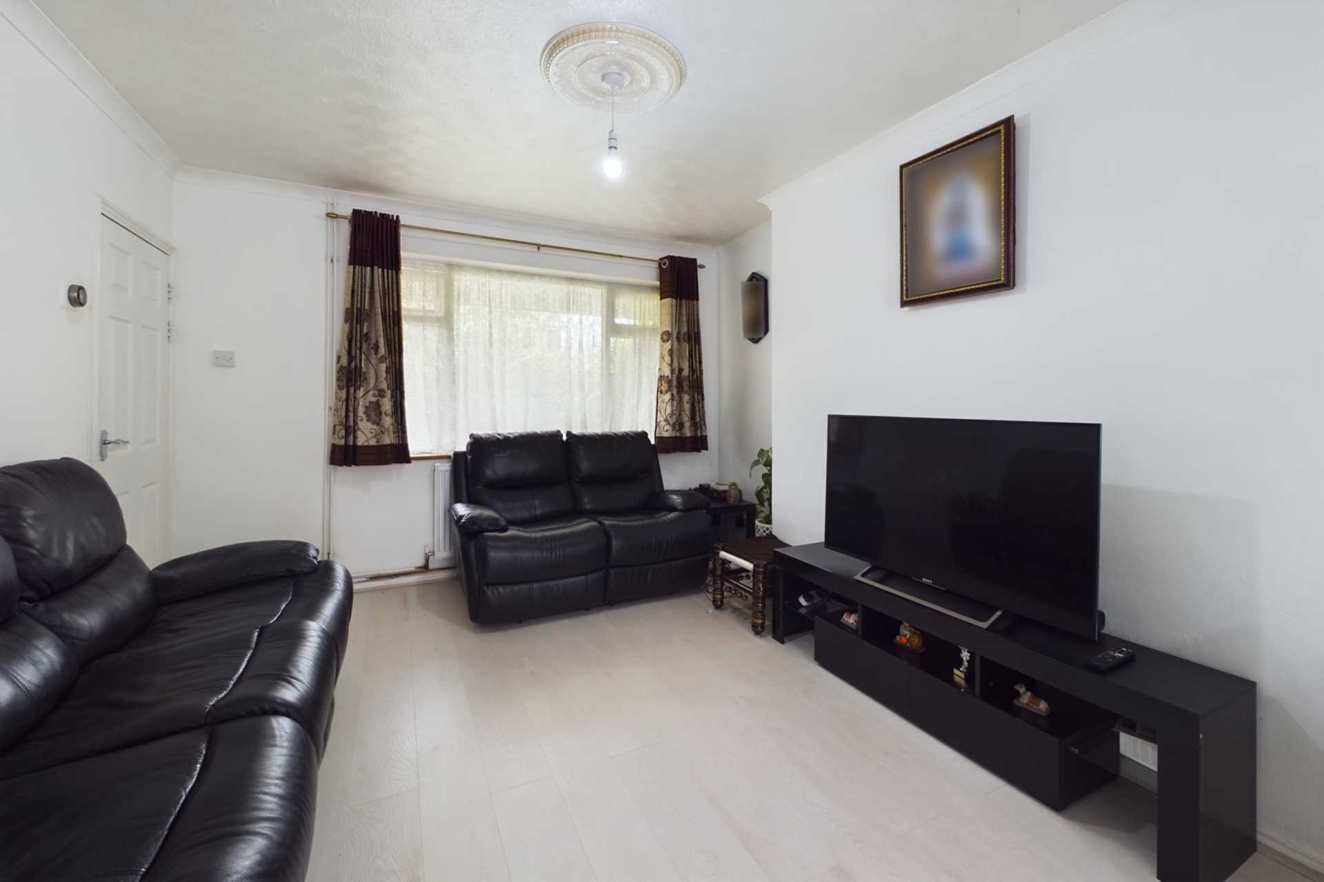 White Hart Drive, Hemel Hempstead, Image 12