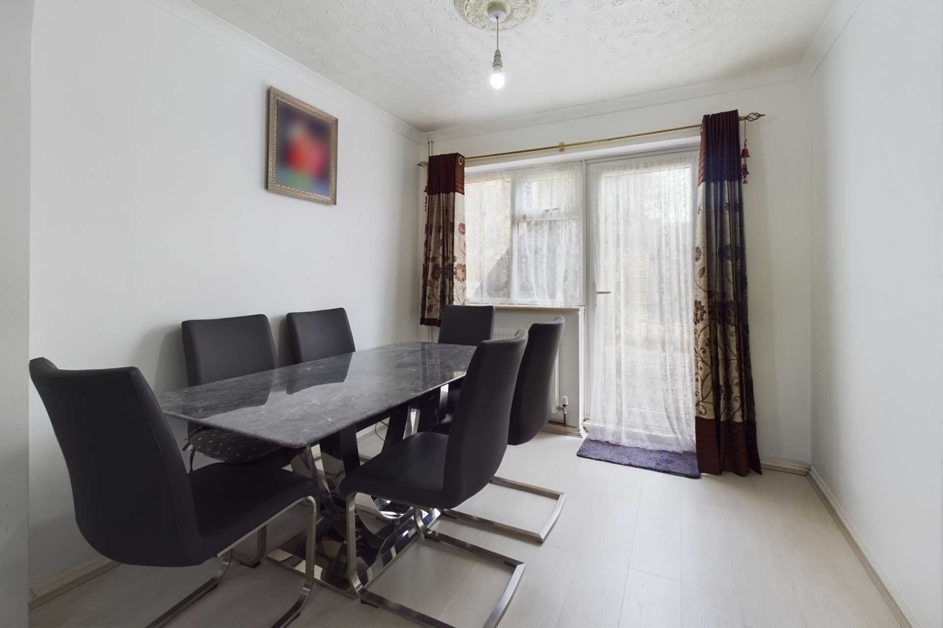 White Hart Drive, Hemel Hempstead, Image 13