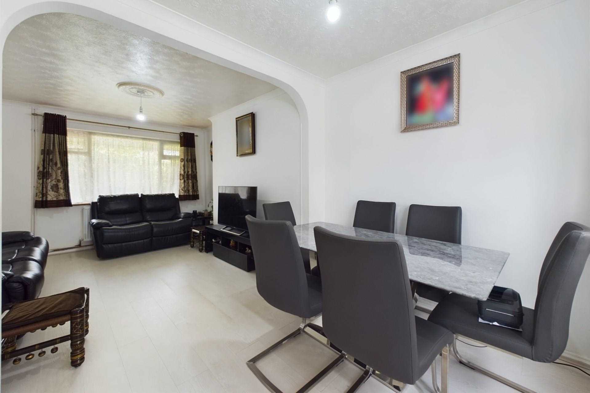 White Hart Drive, Hemel Hempstead, Image 5
