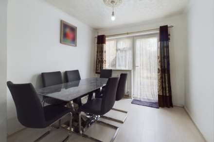White Hart Drive, Hemel Hempstead, Image 13