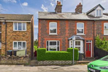 South Hill Road, Town Centre, Image 1