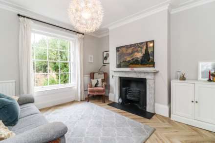 Roughdown Villas Road, Felden, Image 2