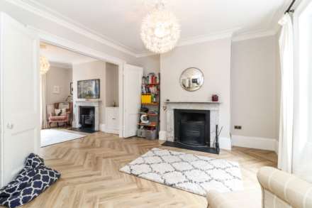 Roughdown Villas Road, Felden, Image 21