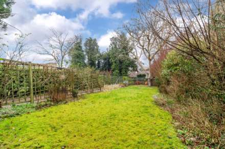 Roughdown Villas Road, Felden, Image 27