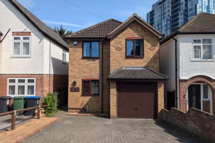 Park Road, Boxmoor, Image 1