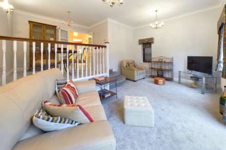 Park Road, Boxmoor, Image 5