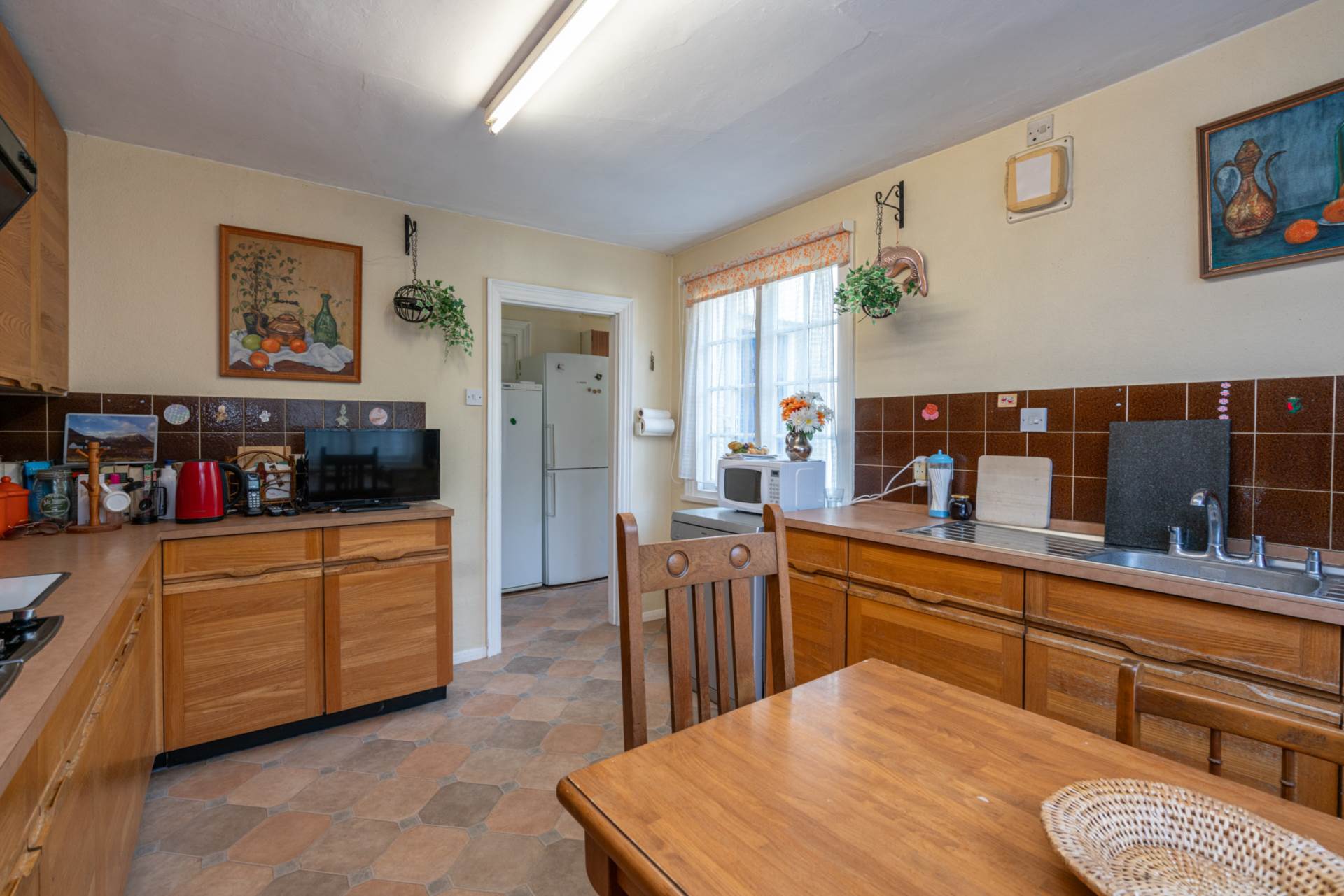 Gadeview Road, Manor Estate, Image 8
