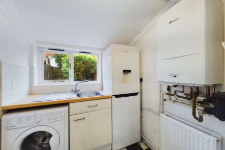 Cotterells Hill, Town Centre, Unfurnished, Available Now, Image 7