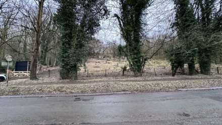 **  LAND FOR SALE - CIRCA 2.15 ACRES   **  Rucklers Lane, KINGS LANGLEY, Image 1