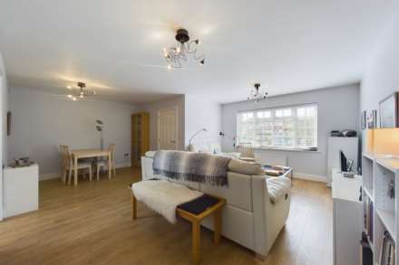 Roughdown Road, Boxmoor, Image 4