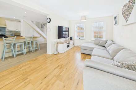 Glamis Close, Woodhall Farm, Image 3