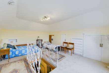Crouchfield, Boxmoor, Image 21