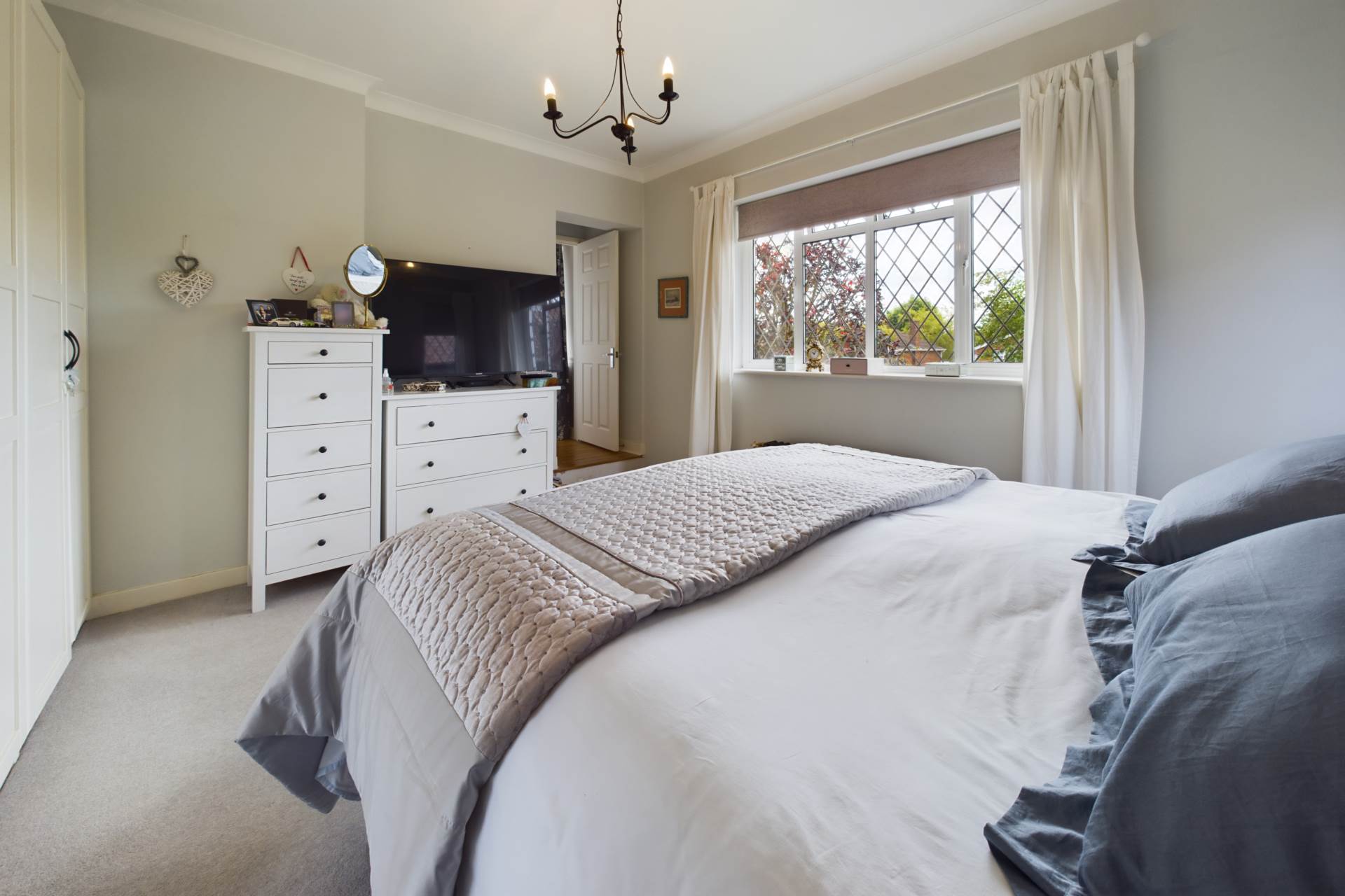 Delmar  Avenue, Leverstock Green, Image 26
