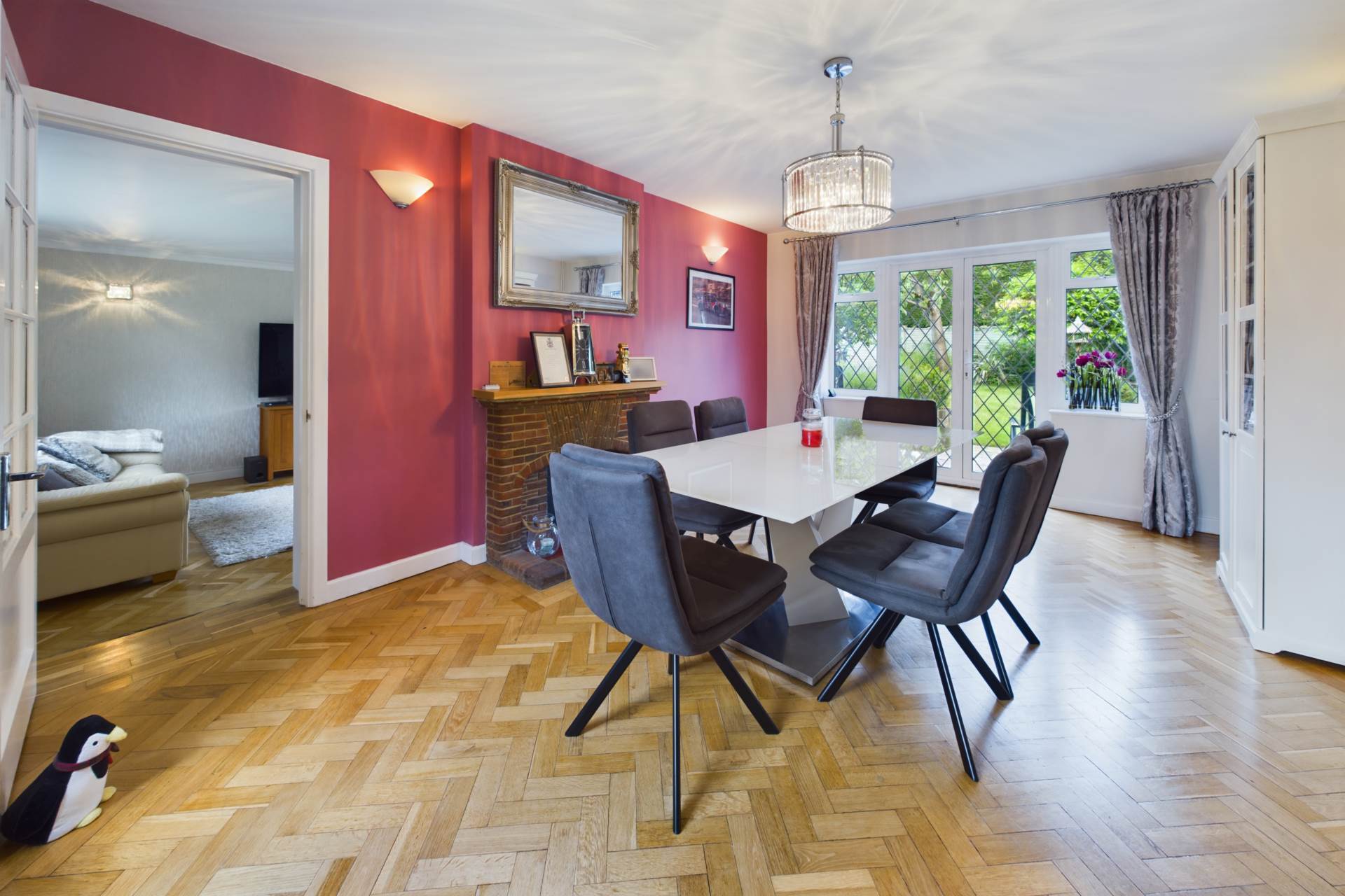 Delmar  Avenue, Leverstock Green, Image 5