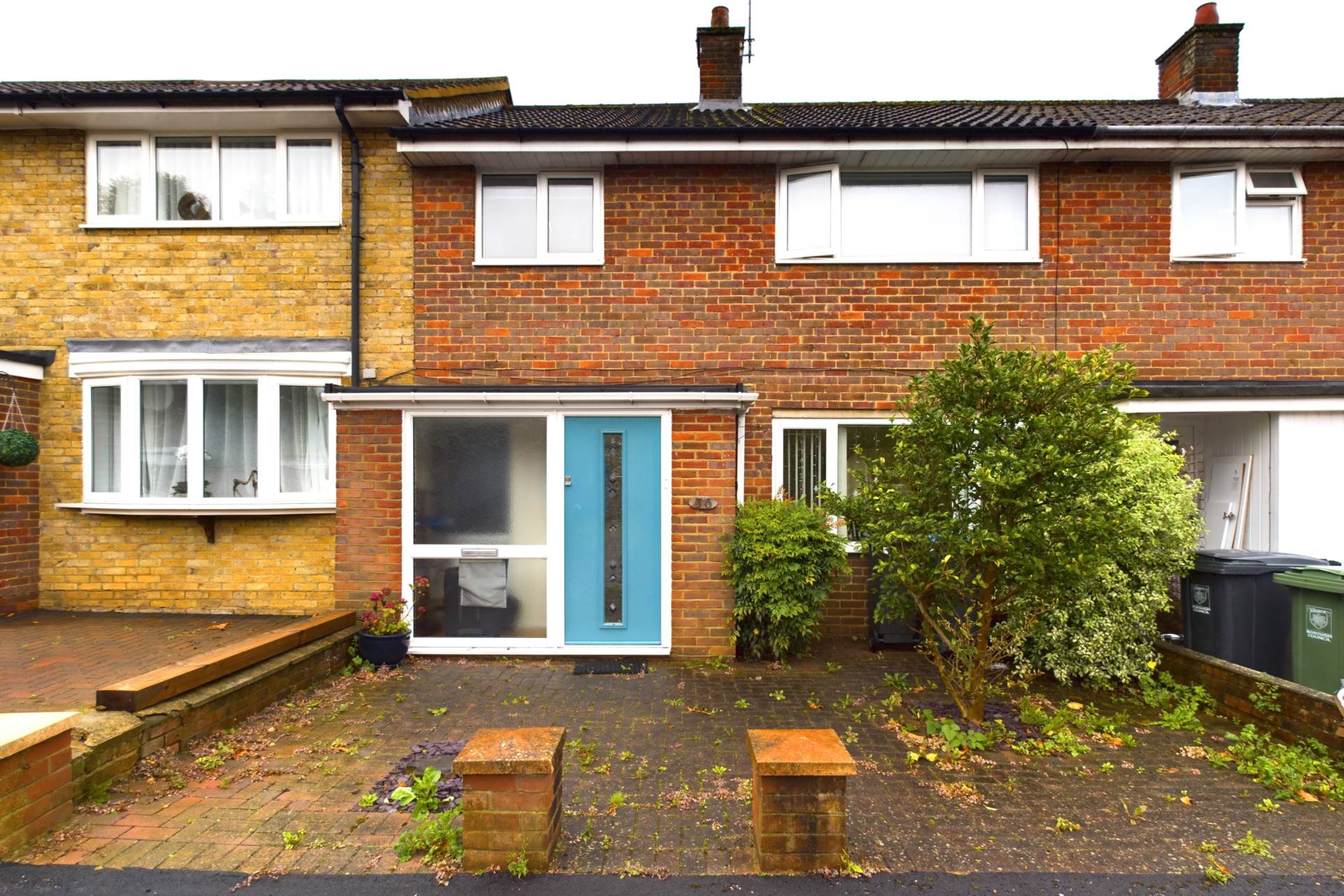 Larchwood Road, Adeyfield, Image 1