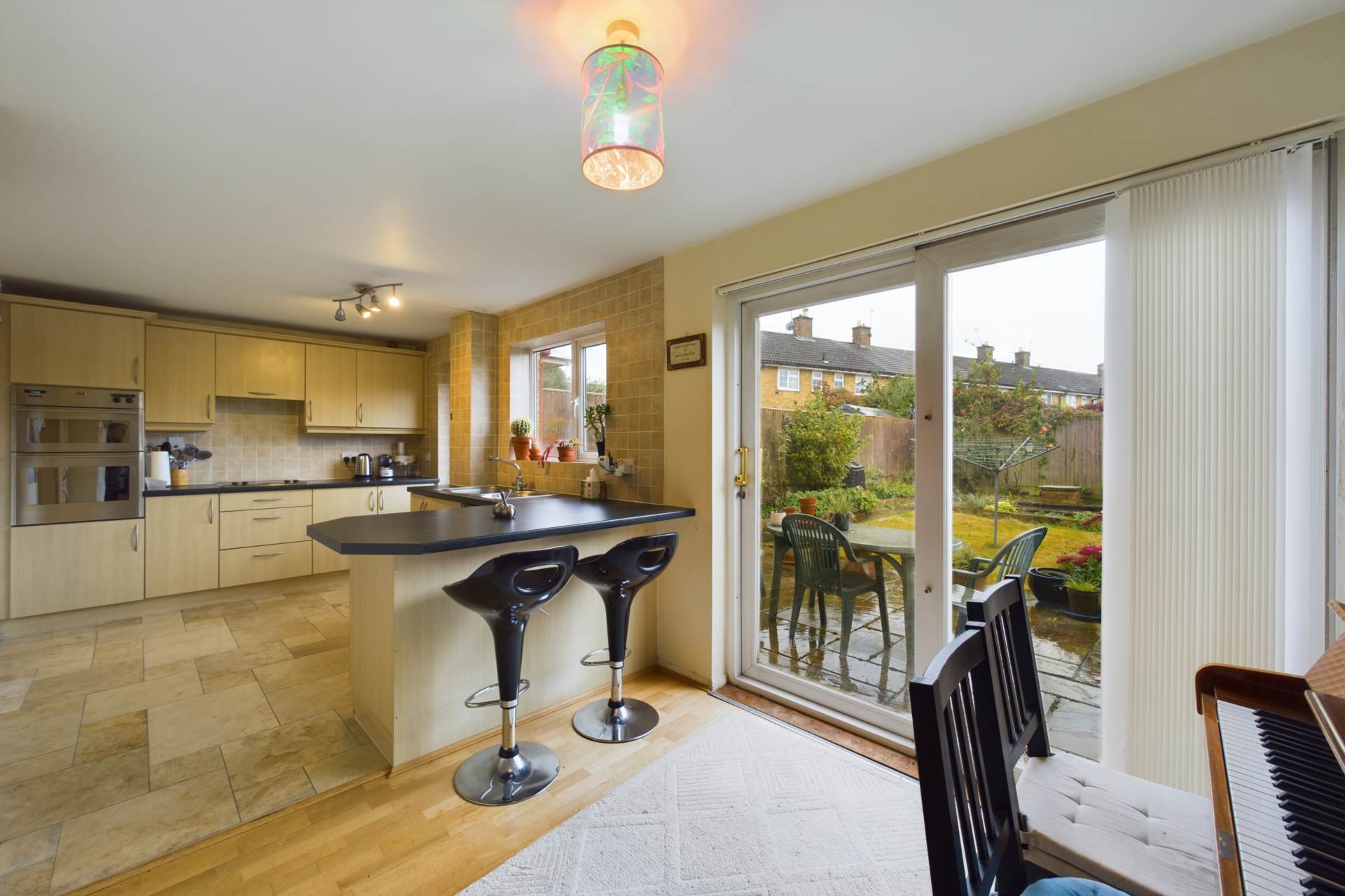 Larchwood Road, Adeyfield, Image 2