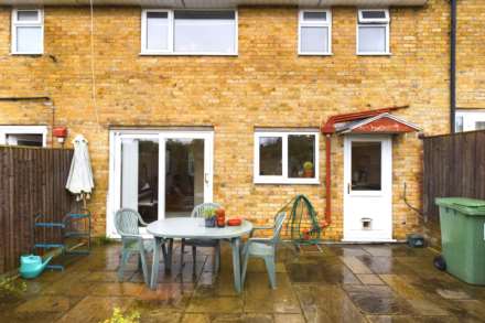 Larchwood Road, Adeyfield, Image 13