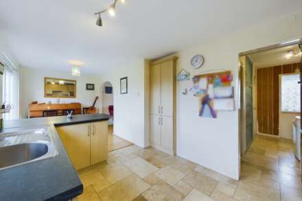 Larchwood Road, Adeyfield, Image 17
