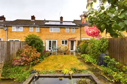 Larchwood Road, Adeyfield, Image 3