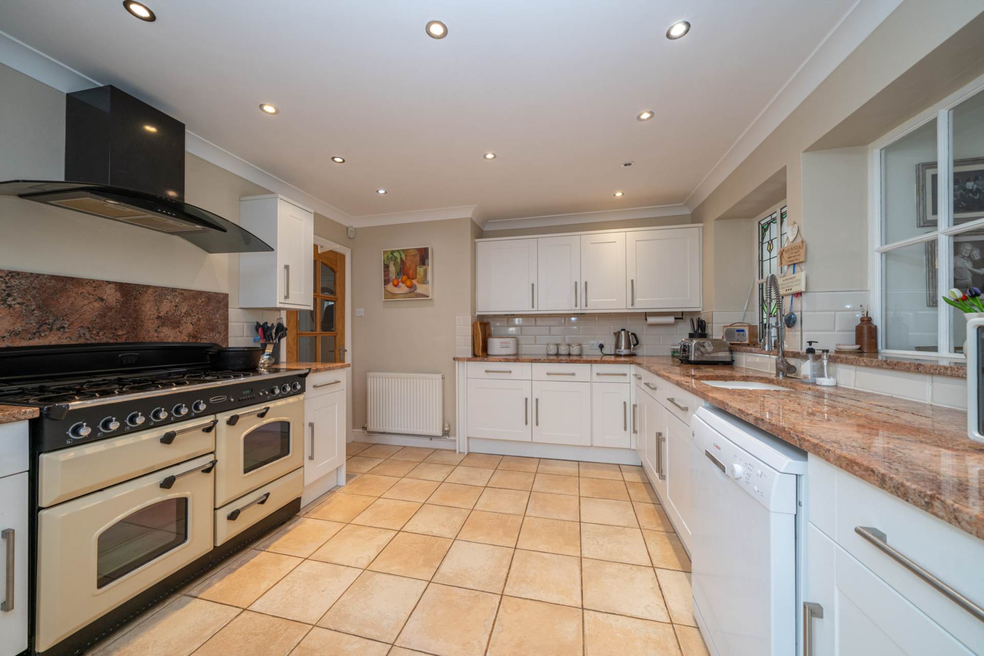 Tile Kiln Close, Leverstock Green, Image 7