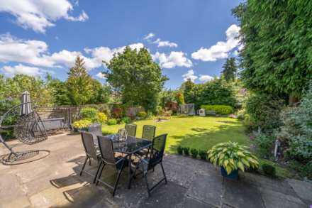 Tile Kiln Close, Leverstock Green, Image 19