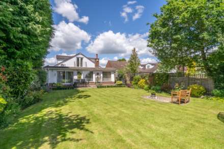 Tile Kiln Close, Leverstock Green, Image 21