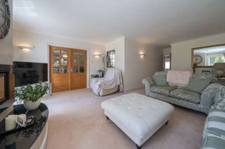 Tile Kiln Close, Leverstock Green, Image 24