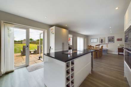 Green Lane, Bovingdon, Image 7