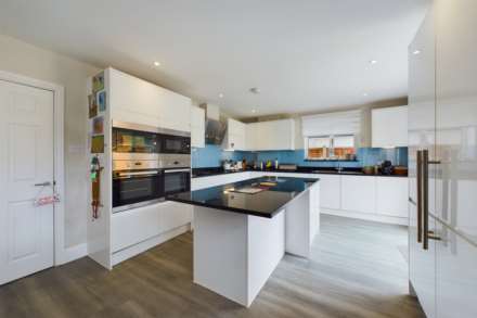 Green Lane, Bovingdon, Image 8