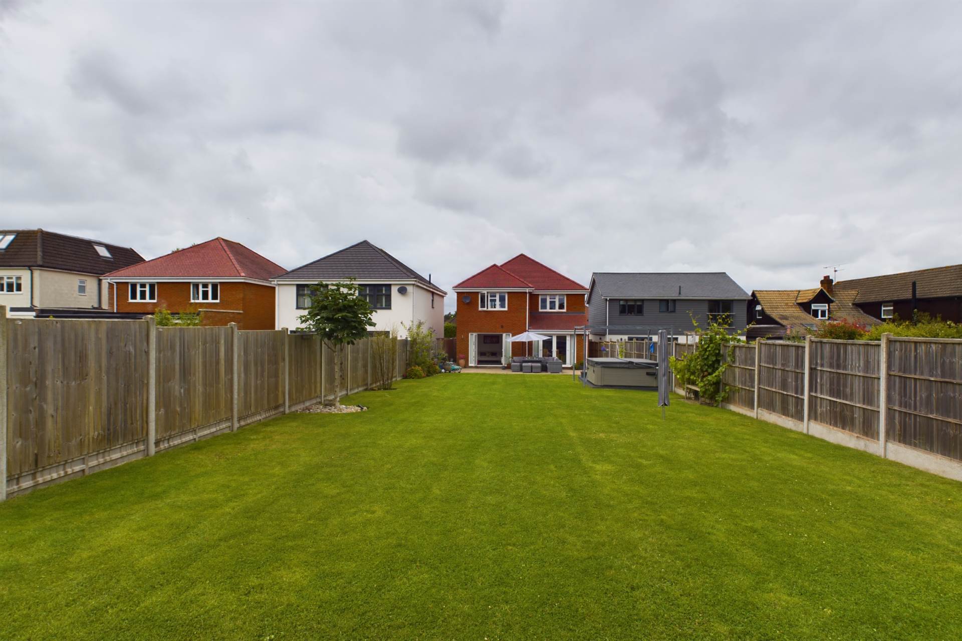 Green Lane, Bovingdon, Image 2
